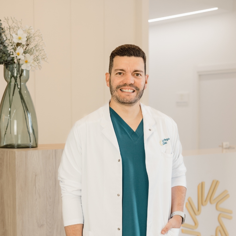 Jonathan Angulo Traumatologo
